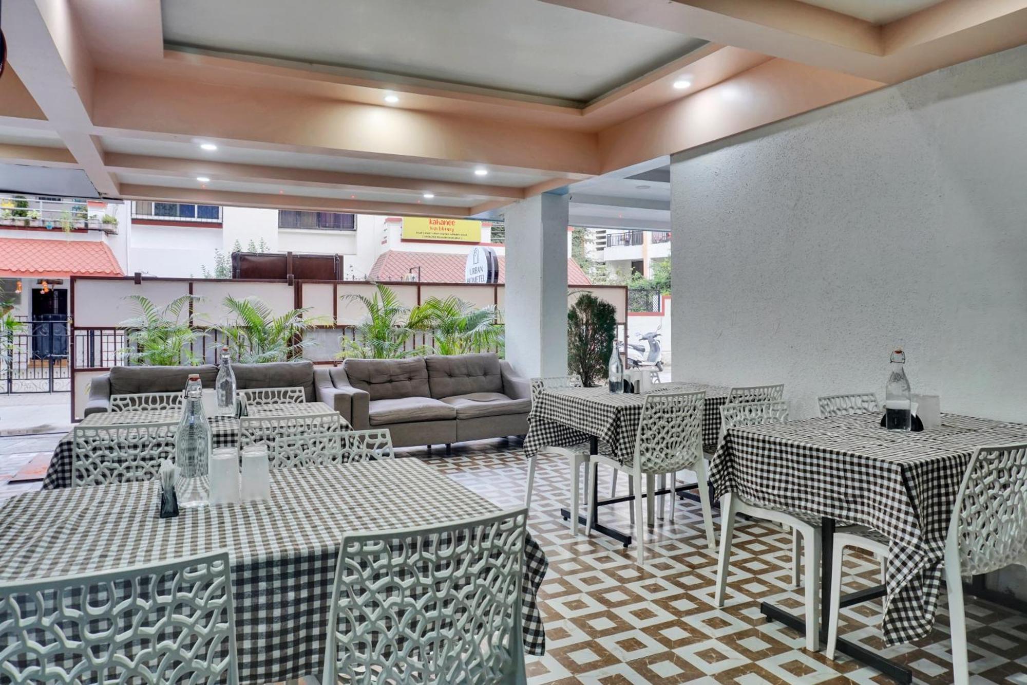 Urban Hometel Pune Exterior photo